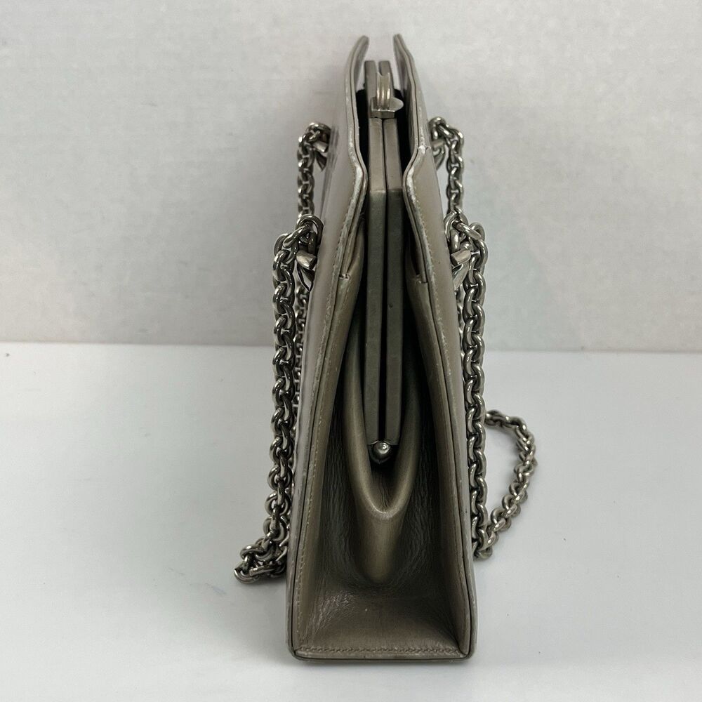 1960's VTG Gucci Gray Leather Purse/Handbag Chain Handle w/ Knight Zipper Pull - Picture 2 of 16